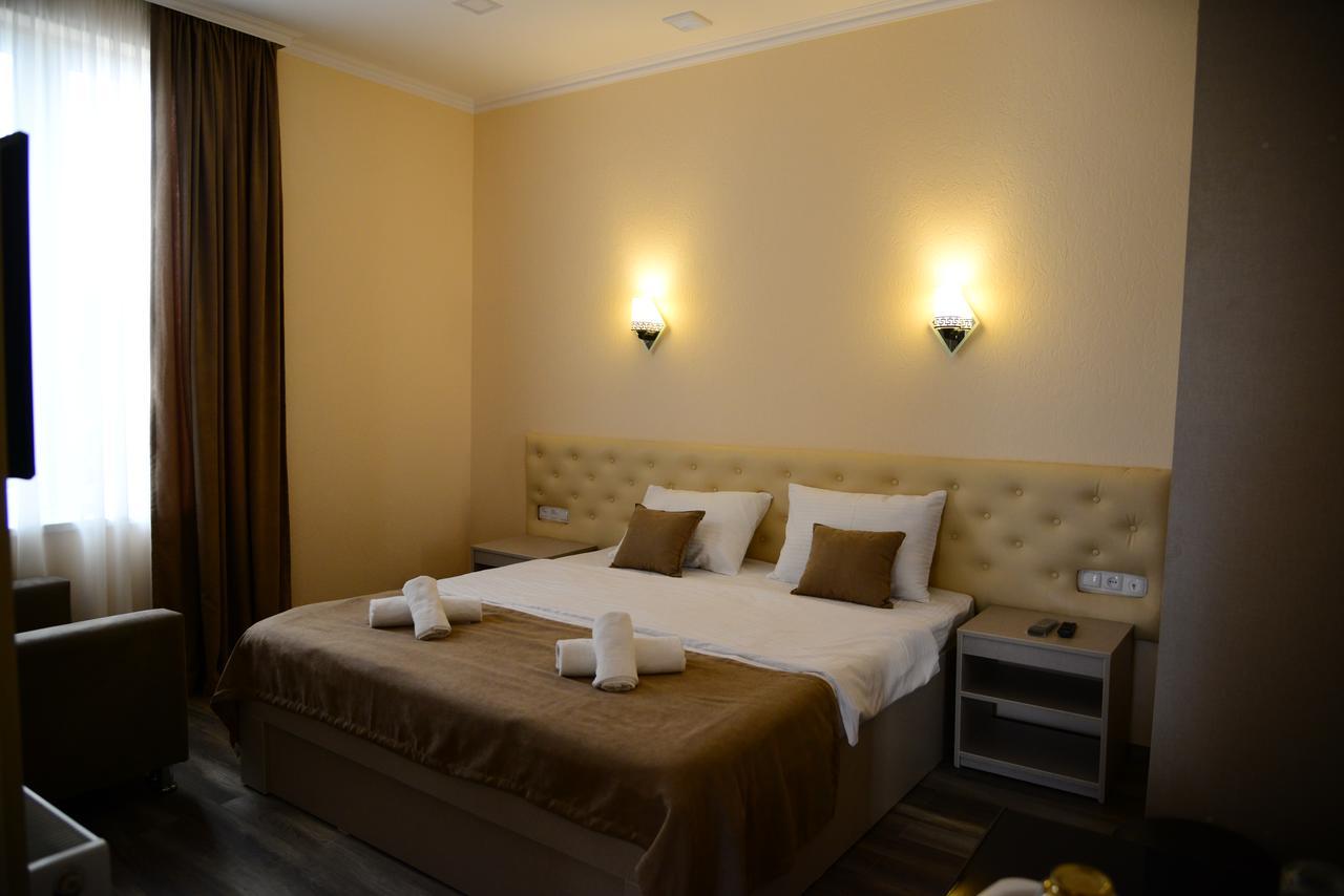 Hotel New Avlabari 第比利斯 外观 照片