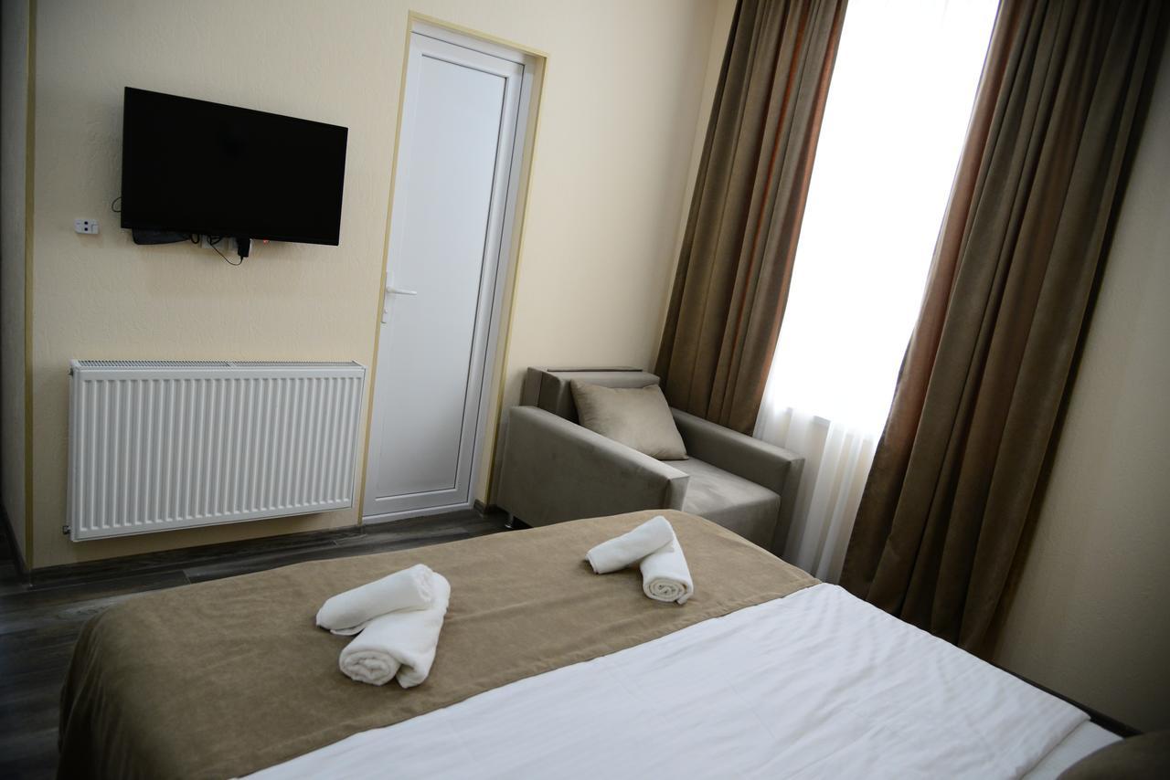 Hotel New Avlabari 第比利斯 外观 照片