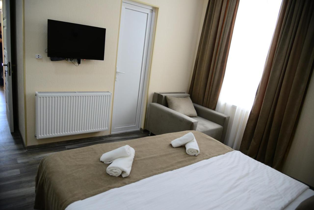 Hotel New Avlabari 第比利斯 外观 照片